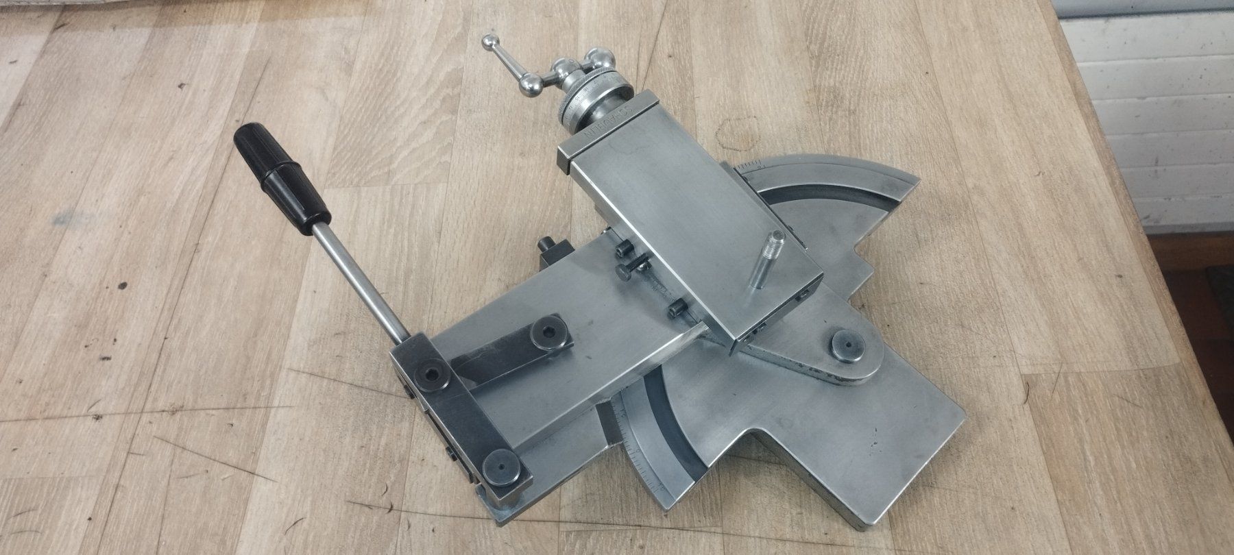 Schaublin Autres pour métaux et serrurerie: Chariot de rectification Schaublin 102 – D'occasion à Le Lieu par Watch_Mike_Ing 2