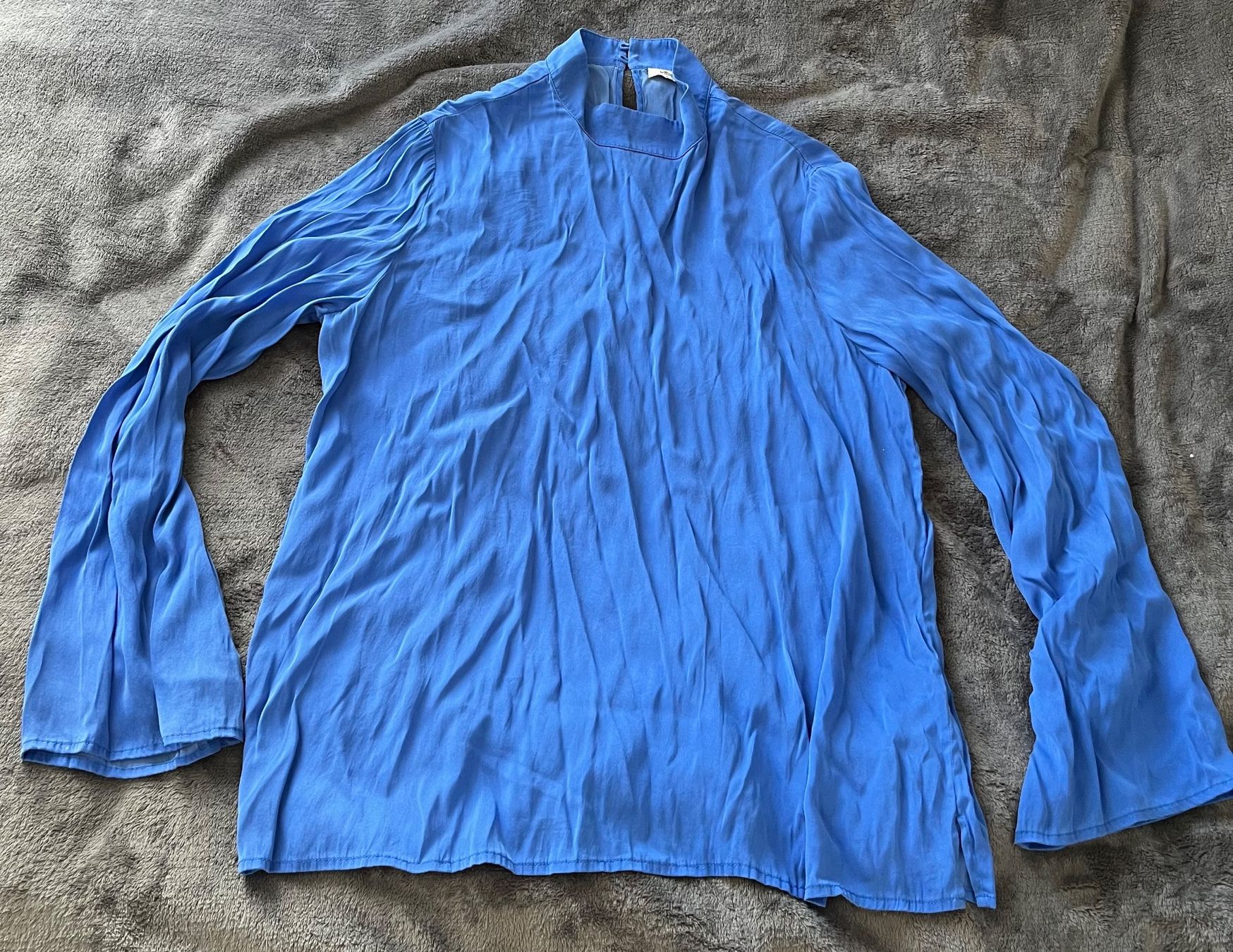 Chemisiers: Beautiful elegant silk blouse size L – D'occasion à Chêne-Bougeries par Seetooyoo 2