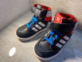 Adidas Kinderschuhe Gr 21