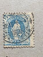Stehende Helvetia, verzahnt