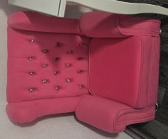 Mädchenzimmer-Traum: Rosa Sessel mit Glitzersteinen!