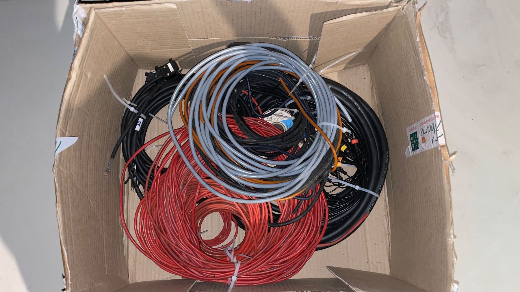 Neutrik Câbles: Posten Audio Kabel – D'occasion à Ehrendingen par Cyrilf99