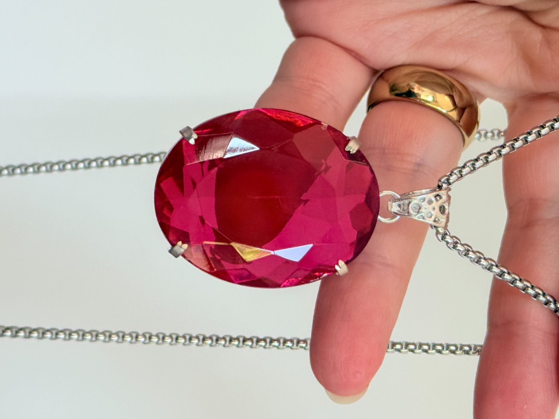Catenine: Certificat Superbe collier long avec pendentif 109.35 Ct – Nuovo e nell'imballaggio originale da Genève venduto da AWWA 5