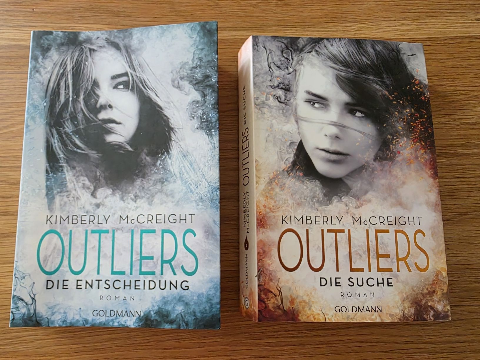 Bücher: Kimberly McCreight Outliers – Gebraucht aus Gais von ste_y6ps