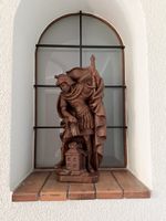 Holzfigur Heiliger Florian auf Sockel Höhe 58 cm