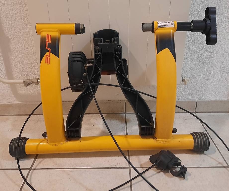 Hometrainer: Rollentrainer / Hometrainer elite – Usato da Wallisellen venduto da denisepe 1