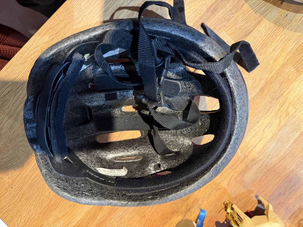 Helme: Casques velo enfants – Gebraucht aus Fribourg von J334455 1