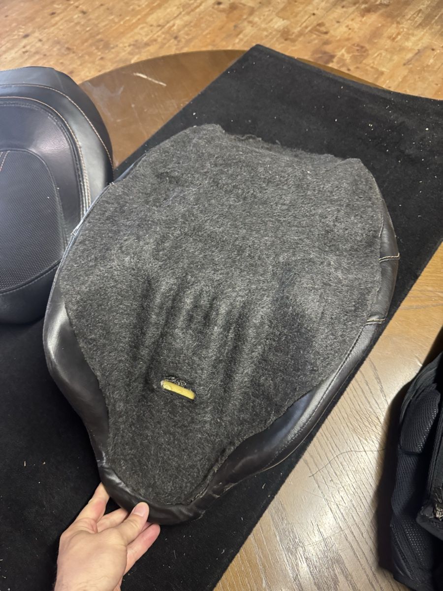 Tutti i ricambio per moto: Motorcycle Seat Black Diamond Stitching Harley Touring – Usato da Rafz venduto da MOFU 2