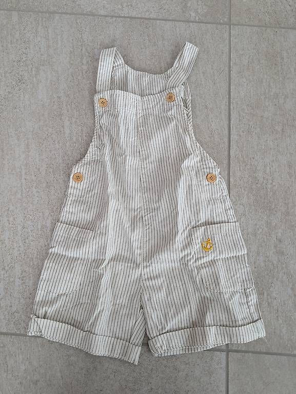 Hosen: Babylatzhose Grösse 98 – Gebraucht aus Lostorf von HappyFlohmarkt