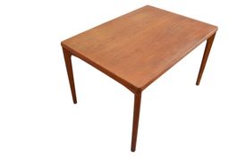 able de salle à manger extensible par Henning Kjaernulf pour