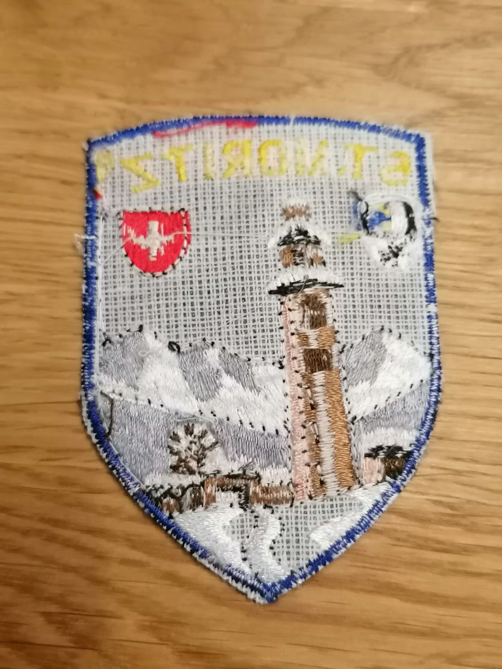 Toppe: Aufnäher - Patch St. Moritz Schweiz – Nuovo (secondo la descrizione) da Basel venduto da vintagecollector 1