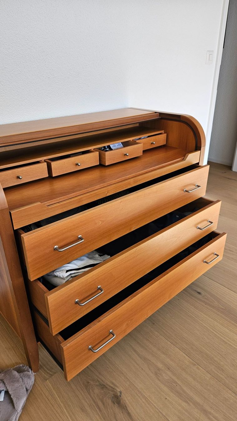 Commodes: Sekretär / Kommode edel und zeitlos – D'occasion à Rothrist par Sole1 1