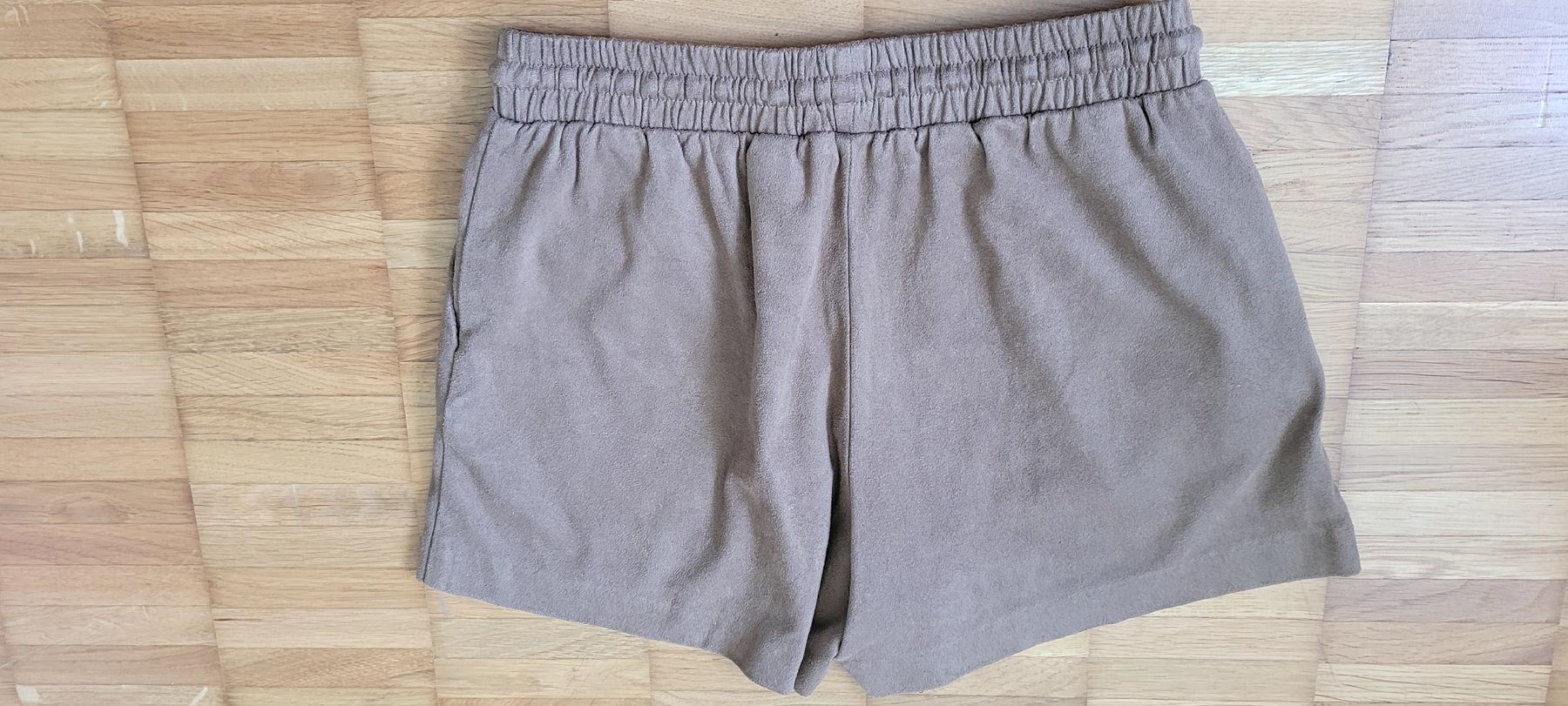 H&M Pantaloni: Braune Sommer Shorts, Gr. 36 - H&M – Usato da Emmenbrücke venduto da gatasalvache 2