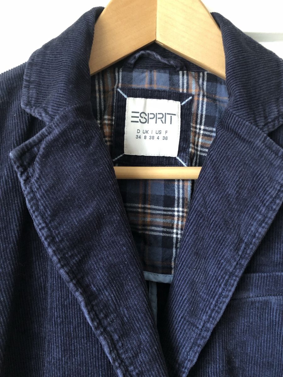 Esprit Giacche: Esprit Cordjacke Gr.34 – Usato da Winterthur venduto da Betty2018 2