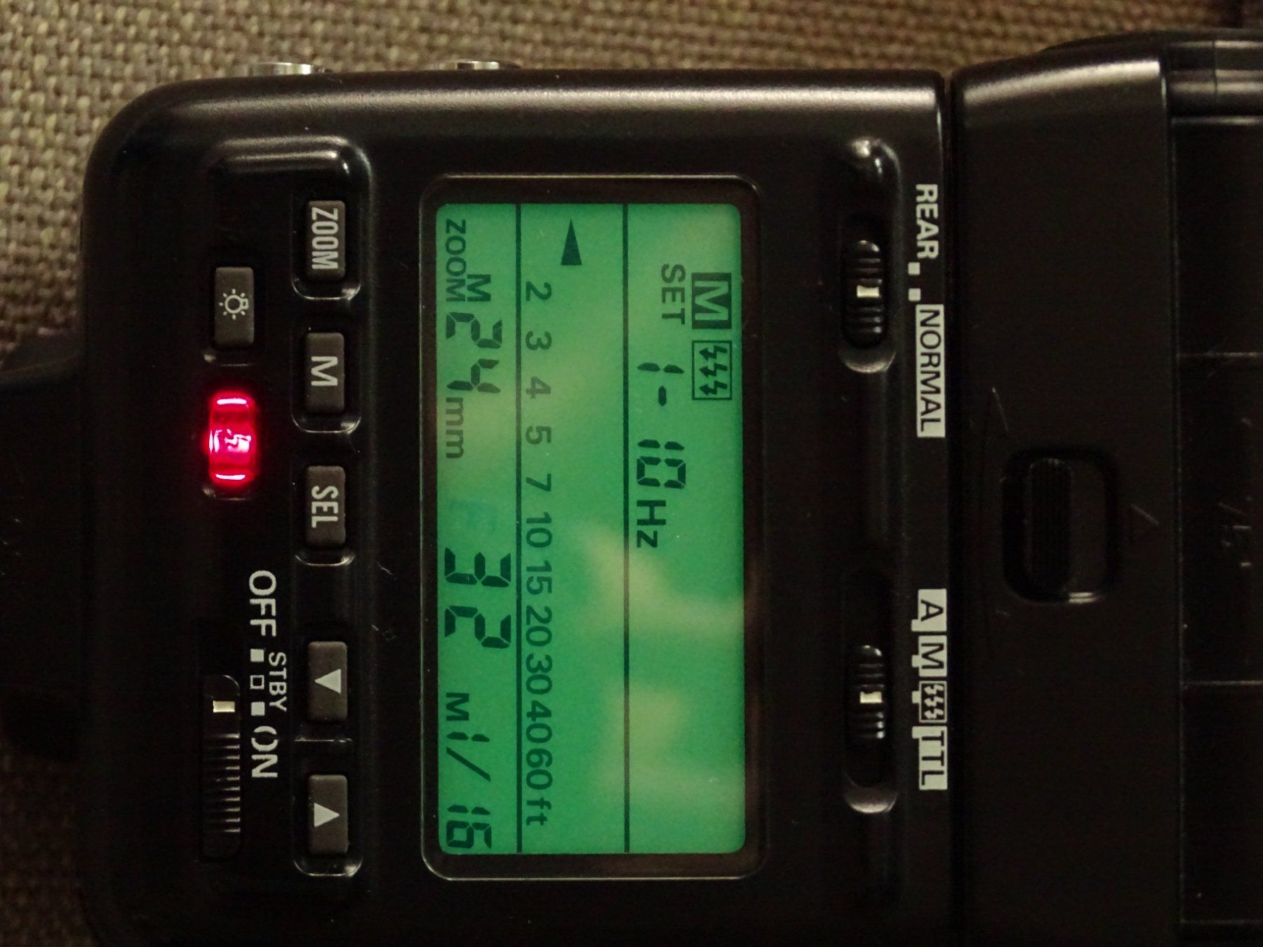 Nikon Flash: Nikon Blitzgerät SB-24 – Usato da Hirzel venduto da Musicman03 2