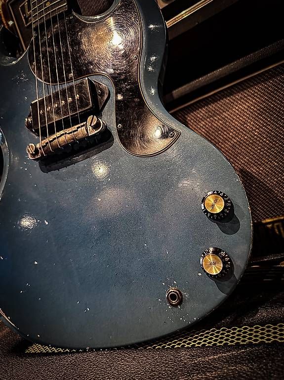 Gibson Strumenti musicali: Gibson replica SG Junior Pelham blue aged – Nuovo (secondo la descrizione) da Montreux venduto da Alligator-AMPS 5