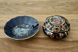 Antike Zuckerdose mit Golddekor & Untertasse