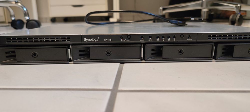 Synology RX418 Expansion Unit 4-Bay 19