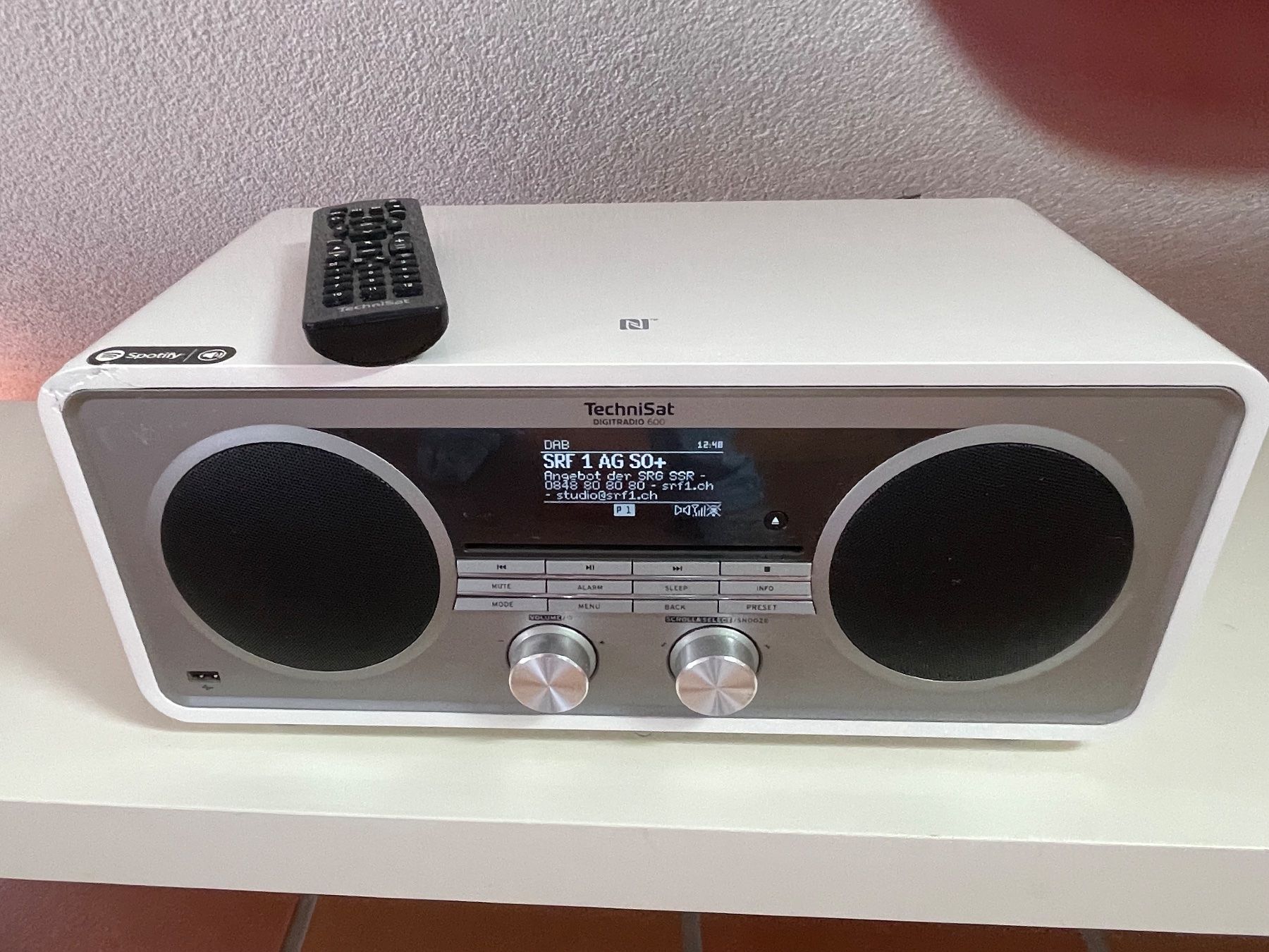 Technisat Sistemi audio & multimediali: TechniSat DAB+ Radio DR 600 mit CD, Internetradio, Bluetooth – Usato da Zuchwil venduto da astalavista02