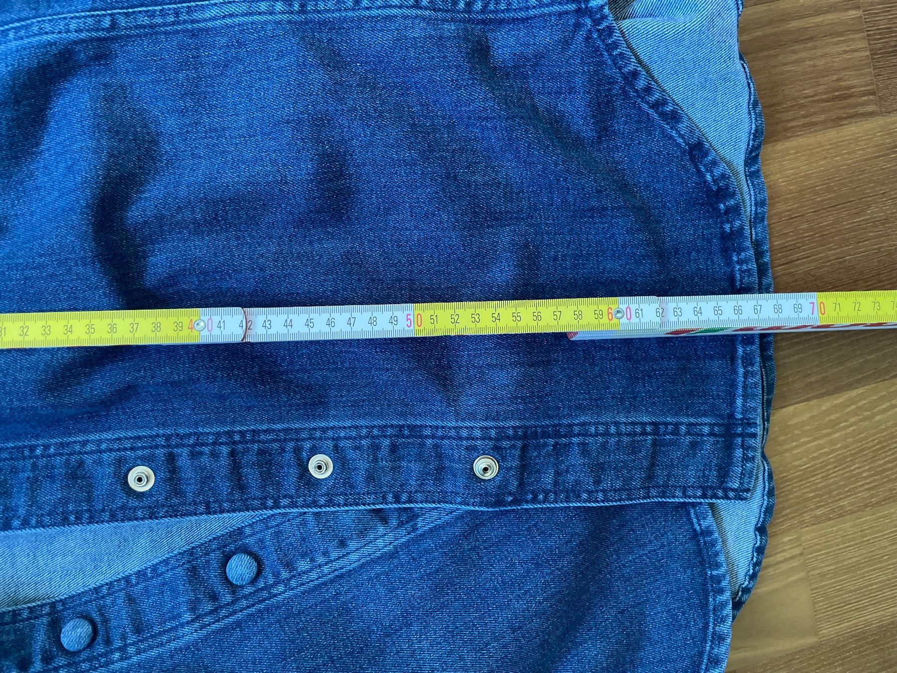 Chloé Camicette: Jeanshemd Chloé blau Denim Langarm – Usato da Buchs SG venduto da VintageHomeCH 5