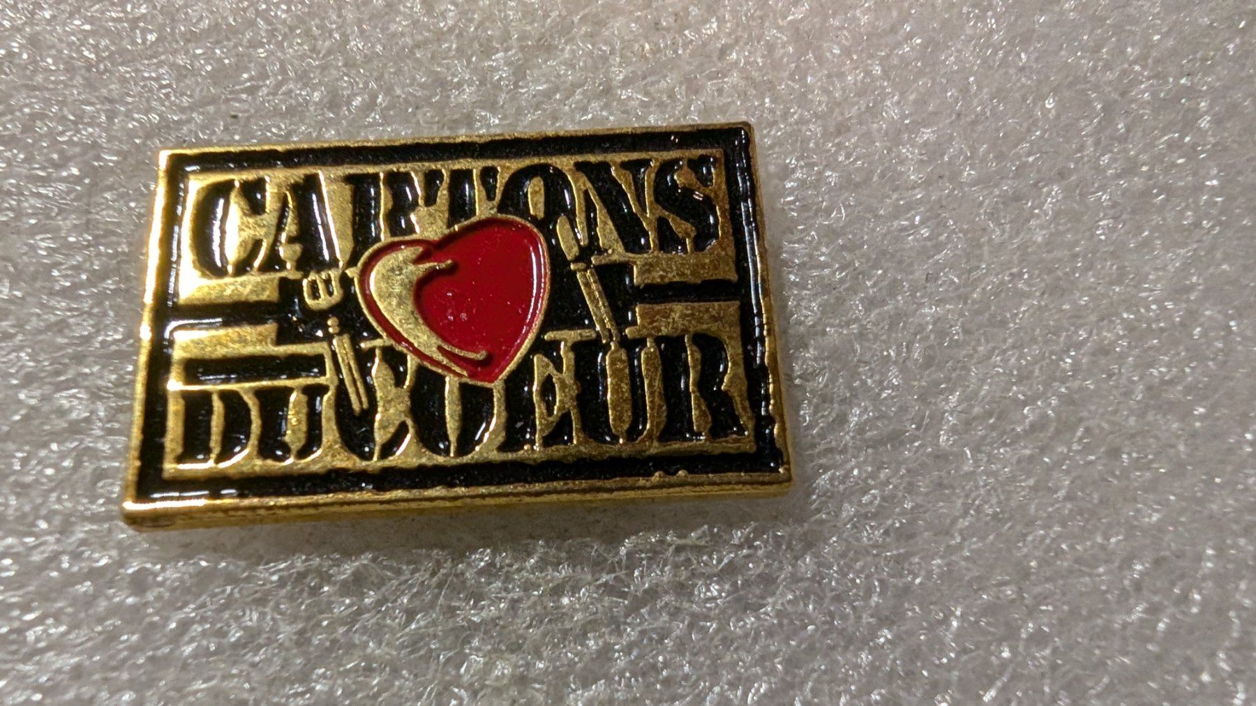 Placchette & Badge: Ansteckpin 203: – Usato da Oppligen venduto da Pin-Fall-Shop