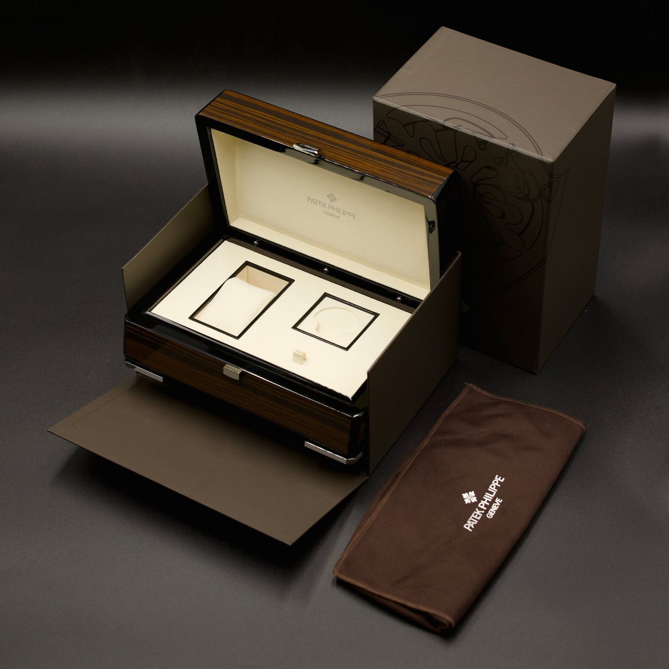 Patek Philippe Orologi: Patek Philippe -  Special Box - Schachtel - Ecrin – Usato da Lausanne venduto da David.O
