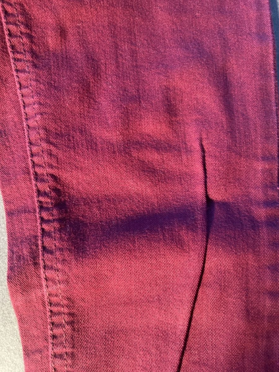 C&A Pantalons: Jeans, Weinrot, Grösse 152, – D'occasion à Fulenbach par F8 1