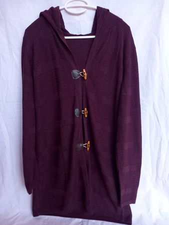 Cardigan violet à capuche