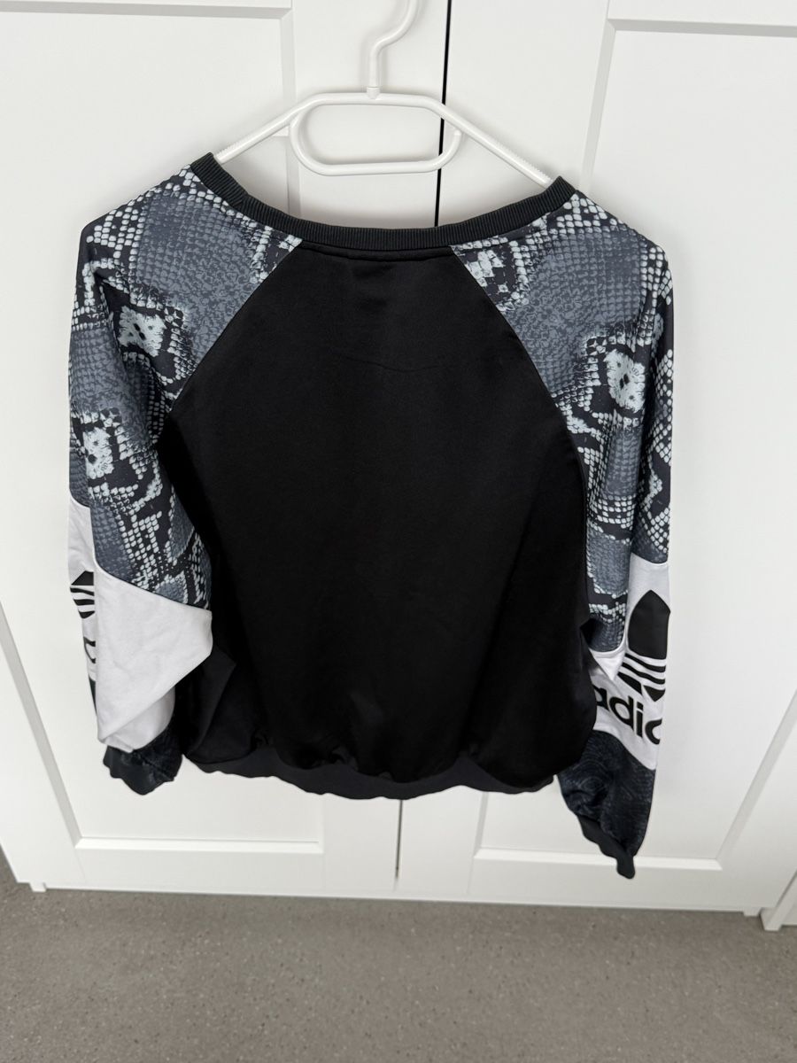 Adidas Maglioni & Felpe: Adidas Pullover mit Schlangenmuster - Grösse M – Nuovo (secondo la descrizione) da Zürich venduto da iva_iva 1