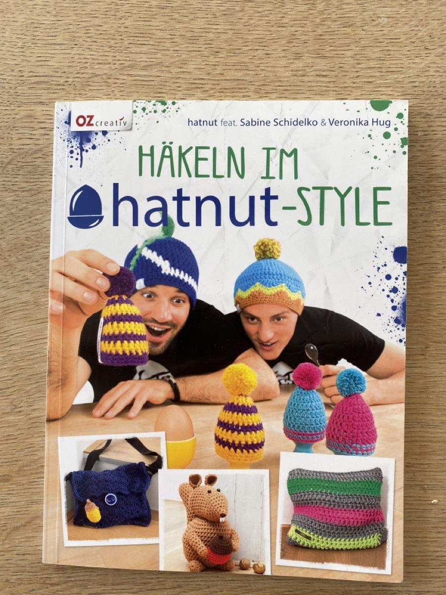 Libri: Häkelbuch mit Anleitungen hatnut – Usato da speicher venduto da danicole