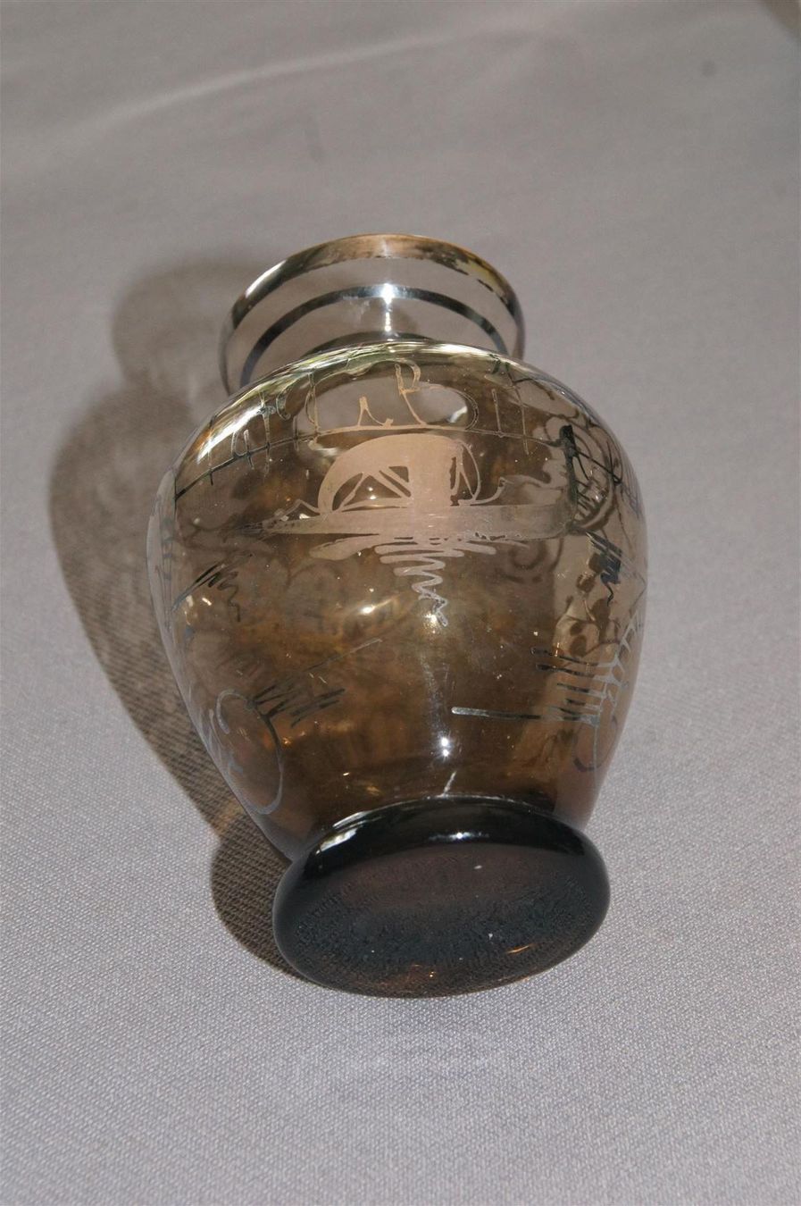 Murano Vasi & Recipienti: Muranovase rauchfarben mit Echtsilberauflage – Usato da Geroldswil venduto da ARTEFACTO 2