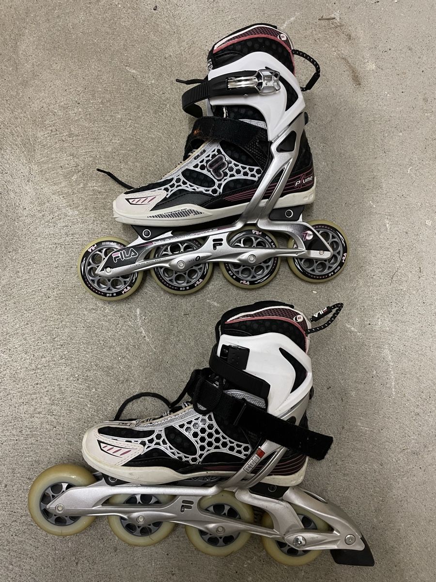 Fila Pattini in linea & Pattini a rotelle: Fila Inlineskates, Grösse 38.5, Top Zustand – Nuovo (secondo la descrizione) da Bassersdorf venduto da eld_b2nn