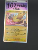 🇬🇧 EN Team Rocket's Zapdos holo - DRI 070/182 Karte