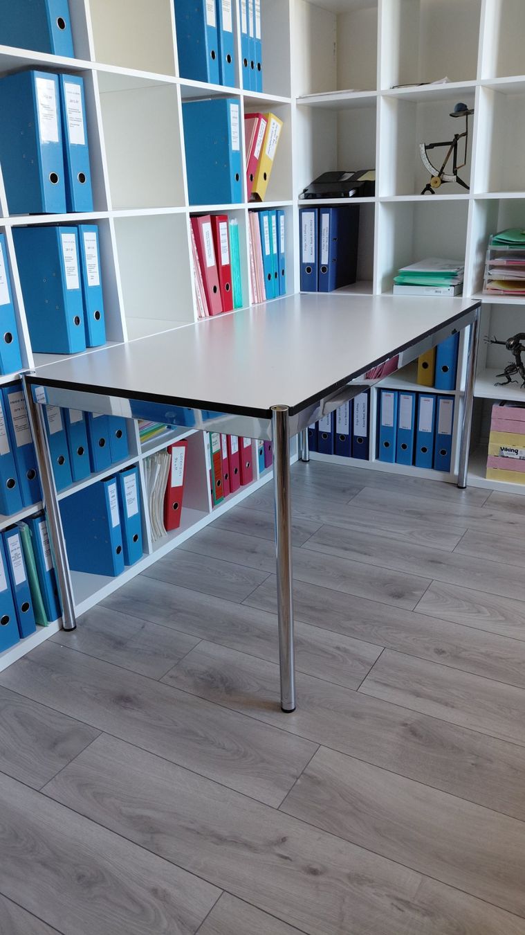 USM Tavoli: Verkauf USM Tisch – Usato da Bern venduto da hal_l6tb