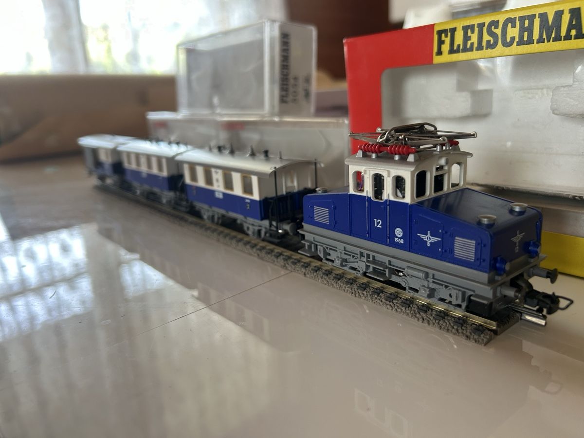 Trains électriques: Zahnradbahn  – D'occasion à Bözen par Viloujack