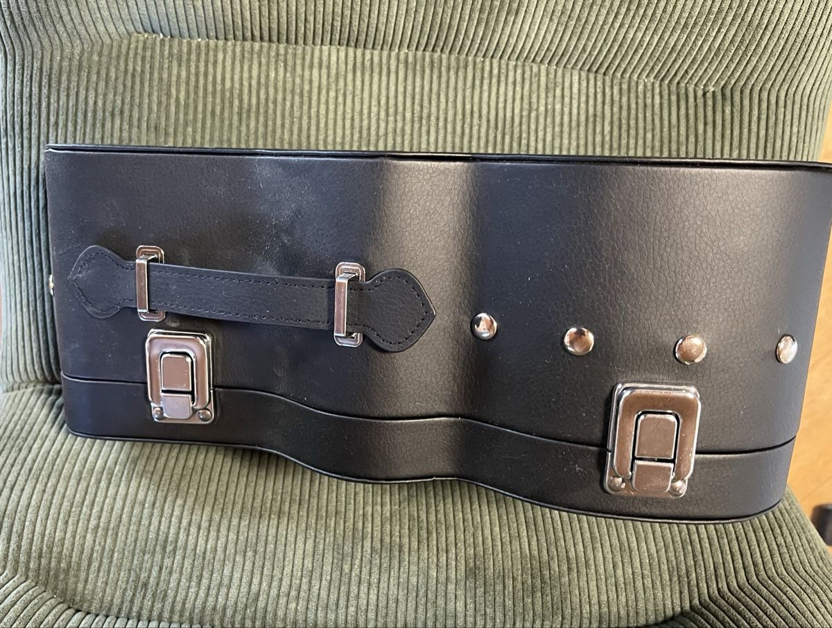 Valigie: Jack Daniel's Gitarenbox Sammlerbox neu schwarz – Nuovo e nell'imballaggio originale da Seon venduto da Sonnenblume95 2