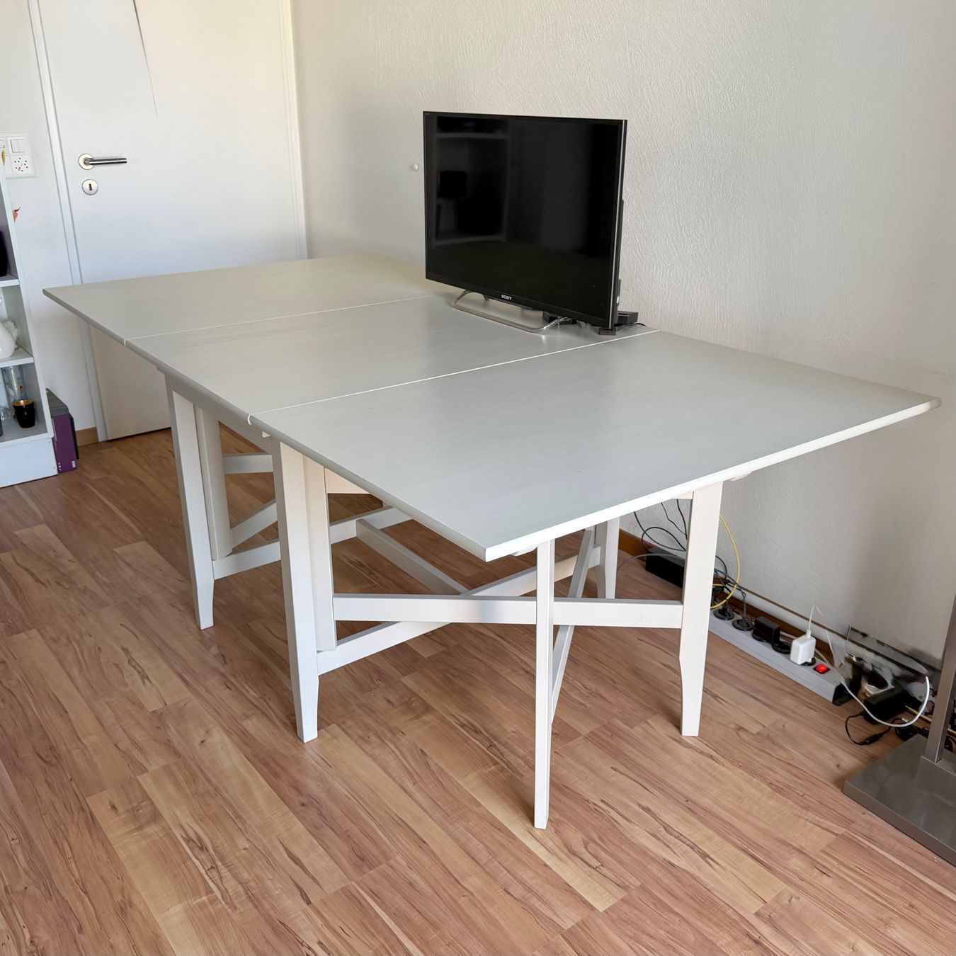 Ikea Tische: Vielseitig wandelbarer Ess-/ Schreib- oder Arbeitstisch – Gebraucht aus Gebertingen von redeal 5