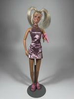 1998 SPICE GIRL - Spice it Up - Baby Spice EMMA BURTON DOLL