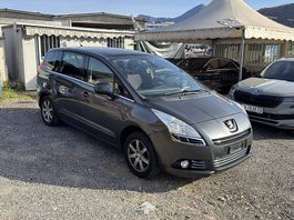 Peugeot 5008 1.6i (AUTOMATICA - 7 POSTI)