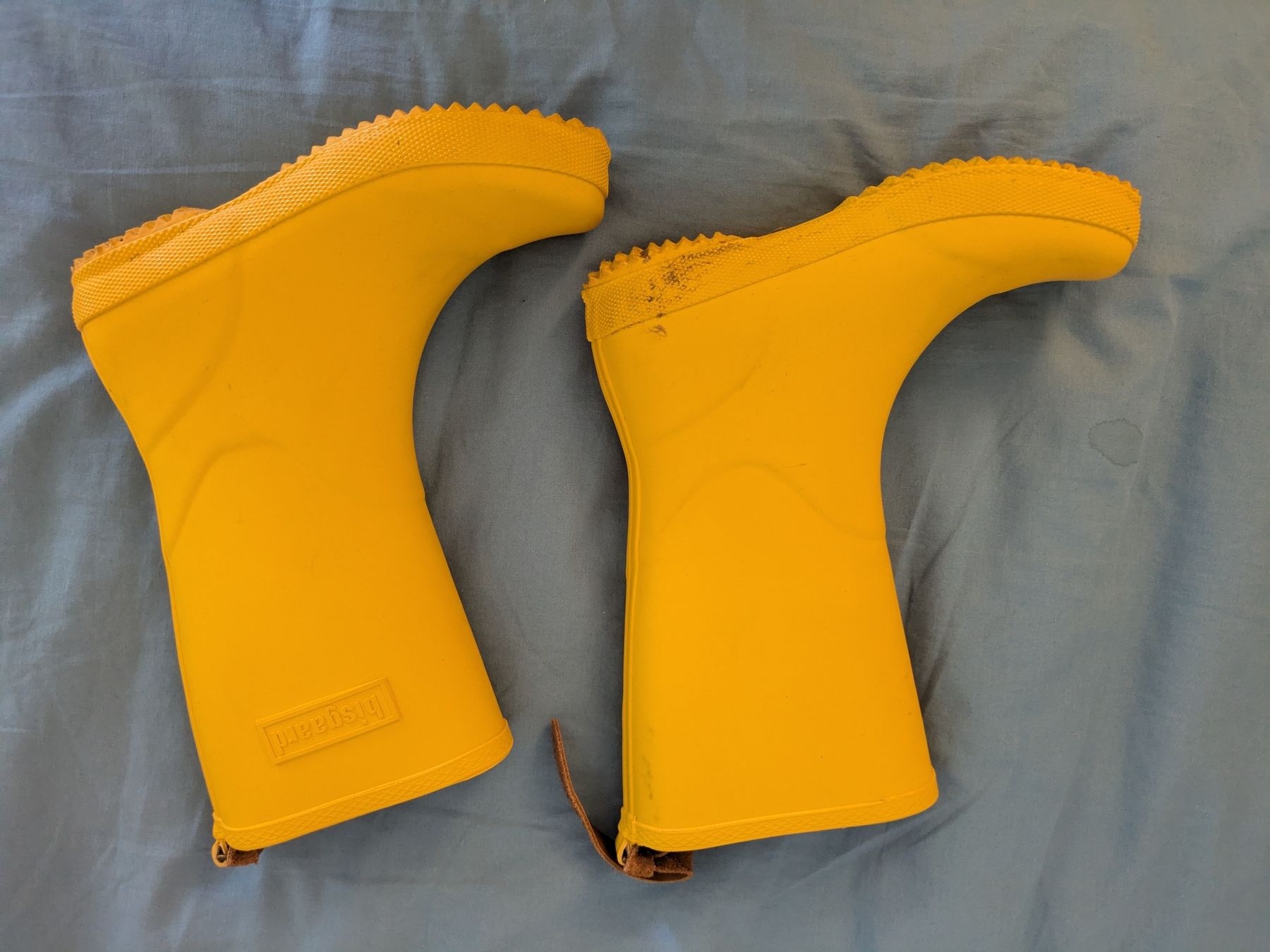 Scarpe per ragazzi: Gummistiefel gelb Grösse 30 gebraucht – Usato da Zürich venduto da s--h 1