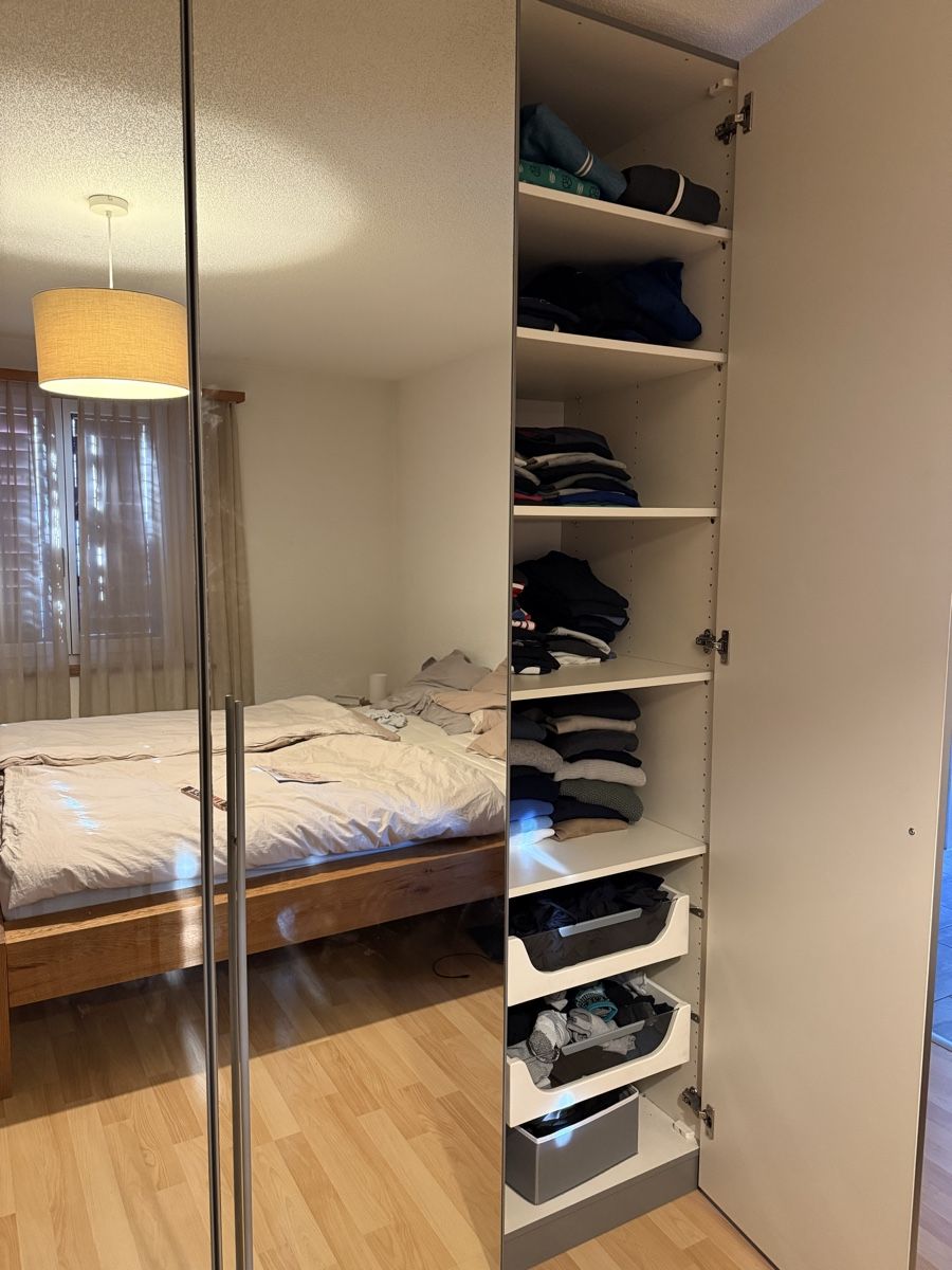 Armadi: Kleiderschrank  – Usato da Langenthal venduto da Bacardi7 4