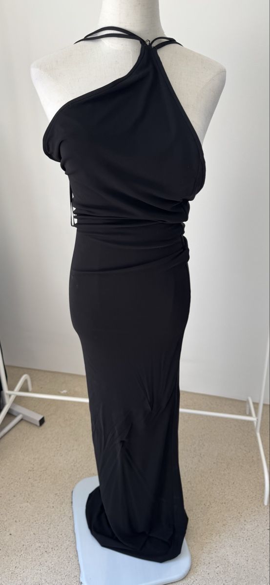 Dsquared2 Vestiti: DSQUARED2 schwarzes Backless Maxi-Abendkleid – Nuovo e nell'imballaggio originale da Zürich venduto da di_archive