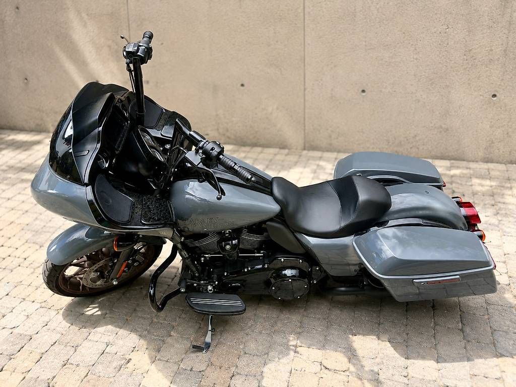 Touring: HARLEY-DAVIDSON FLTRXST Road Glide ST 117 – Gebraucht aus Rheinfelden von bup 1