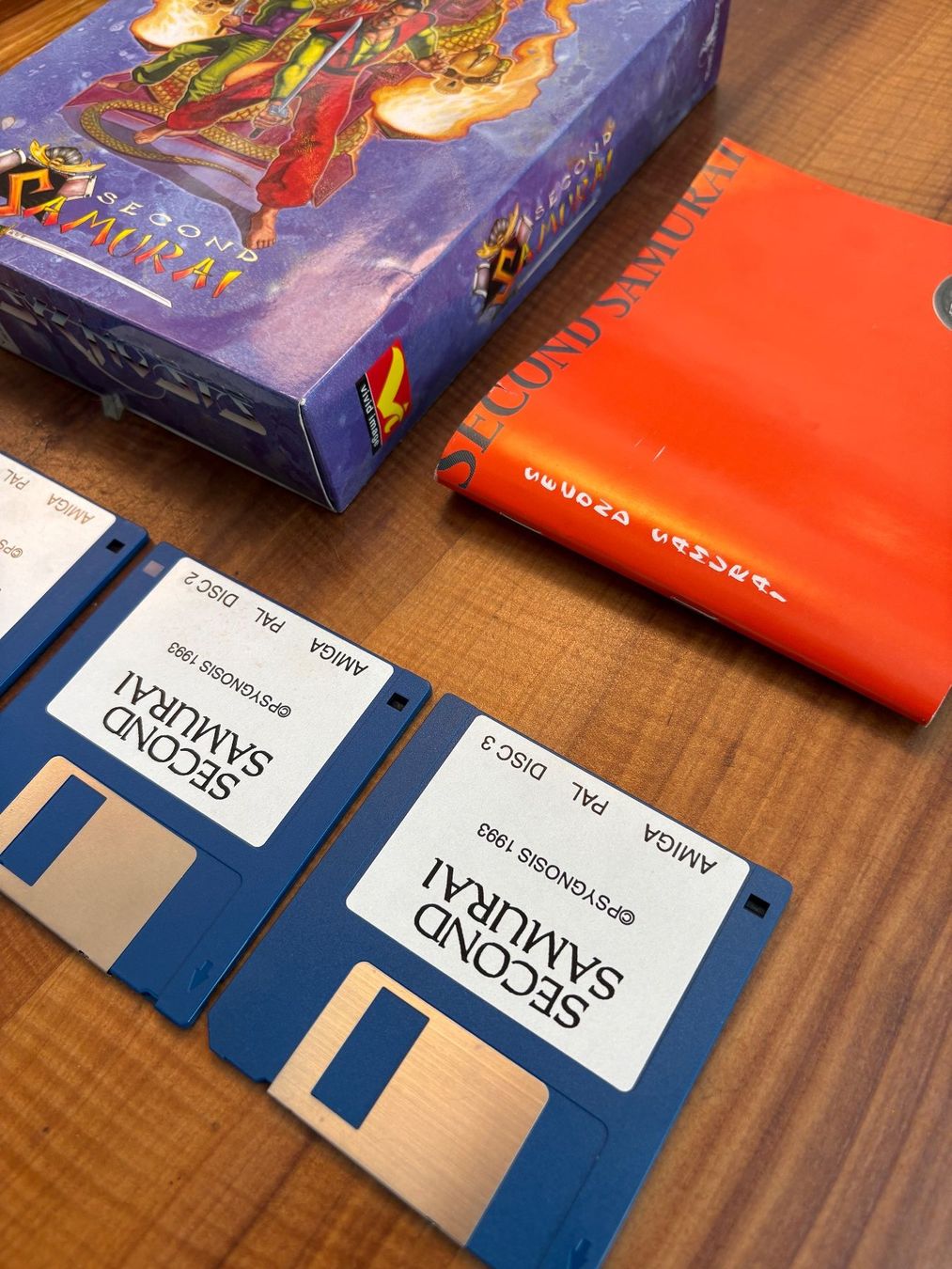 Giochi: Amiga Spiel: Second Samurai (Psygnosis Big Box) – Usato da Niederhasli venduto da Manuf0 5