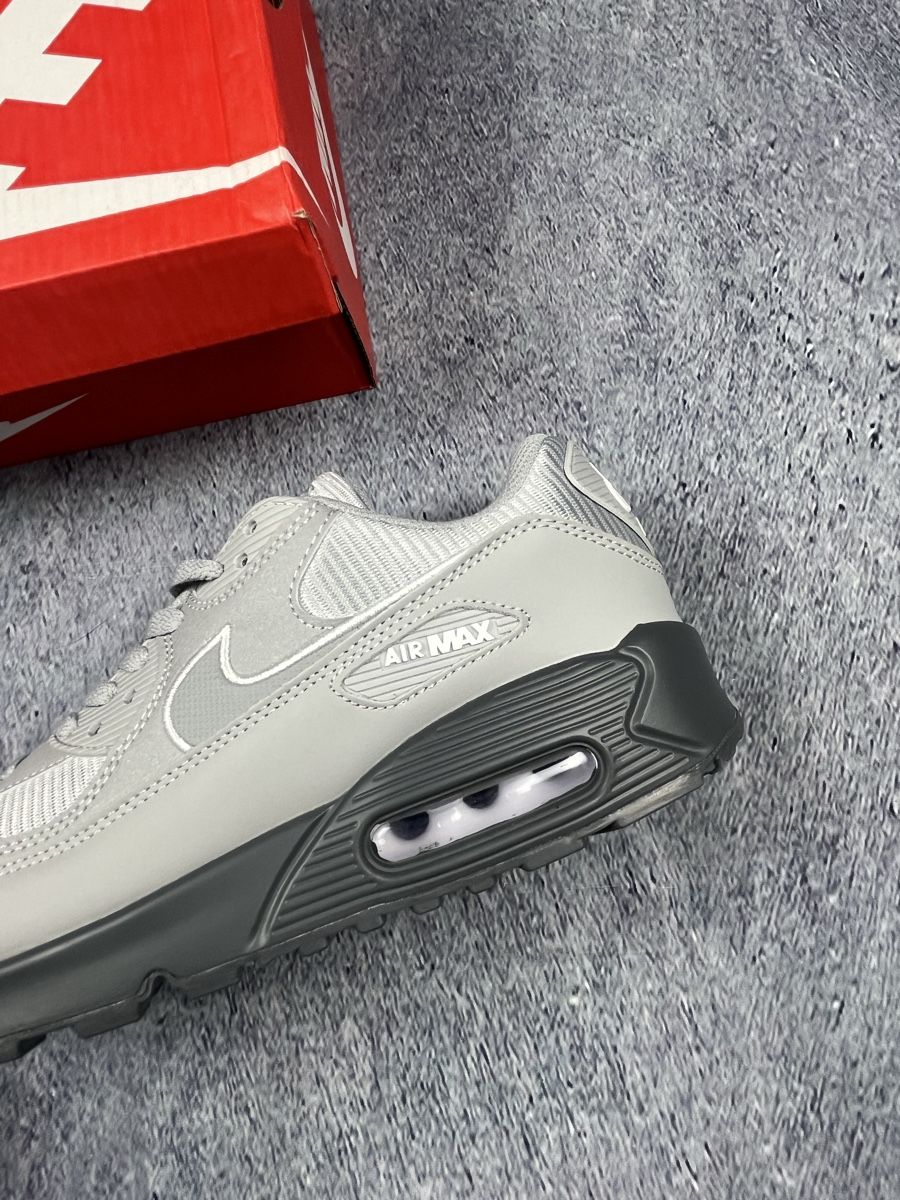 Nike Scarpe da uomo: Nike Air Max 90 Herren grau neue Ware – Nuovo (secondo la descrizione) da Luzern venduto da 041Vintage 7
