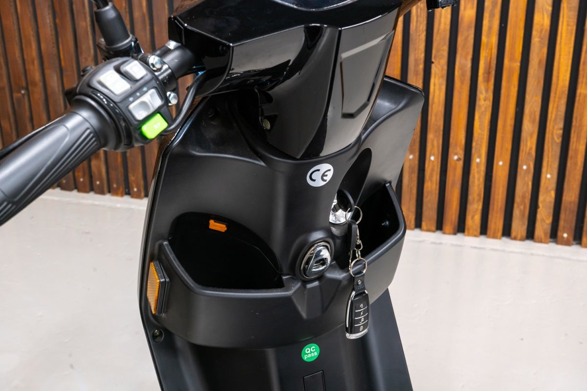 Scooters: Forza Next Escooter ohne Prüfung – Gebraucht aus Merenschwand von DeluxuryMotorsGmbH 8