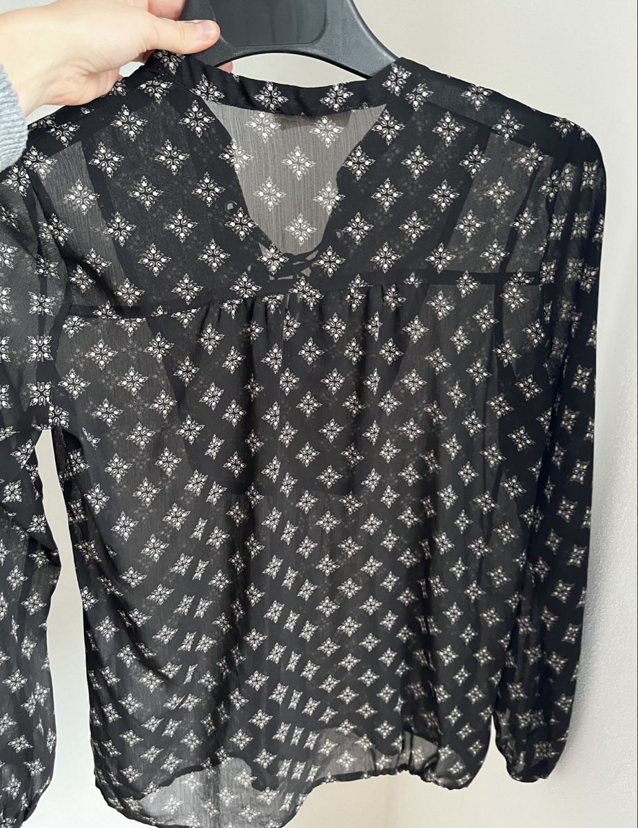 Hollister Blusen: Hollister Bluse Grösse S – Gebraucht aus Frauenfeld von ste_5h8b 1