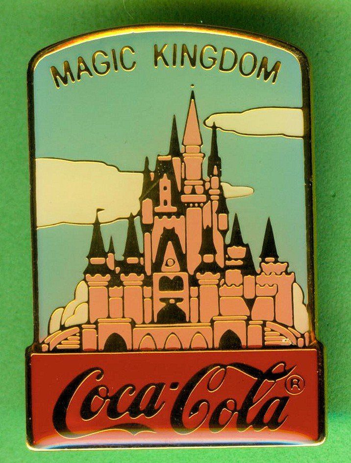 Disney Placchette & Badge: Disney   MAGIC KINGDOM   Coca Cola – Usato da Winterthur venduto da Sammleroase