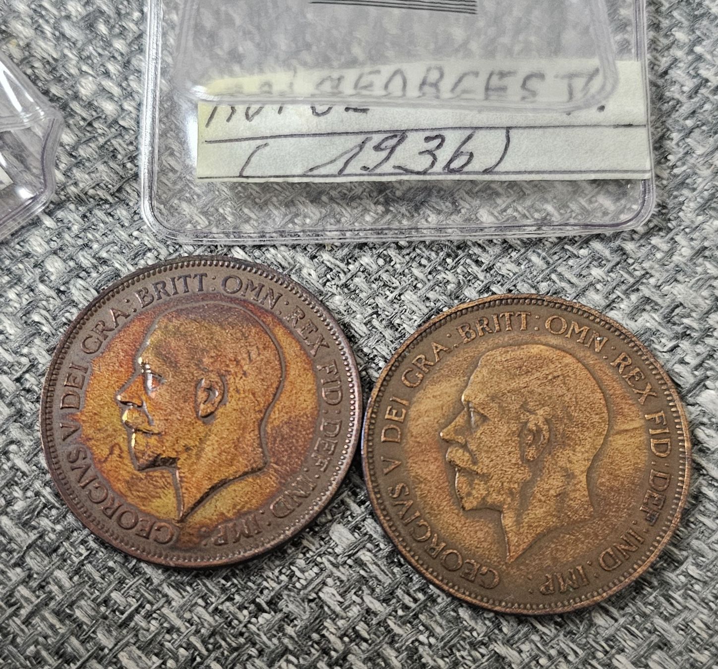 Tutti le monete: 1936 -  2×ONE PENNY Roi GEORGES V – Usato da Genève venduto da Fresko01