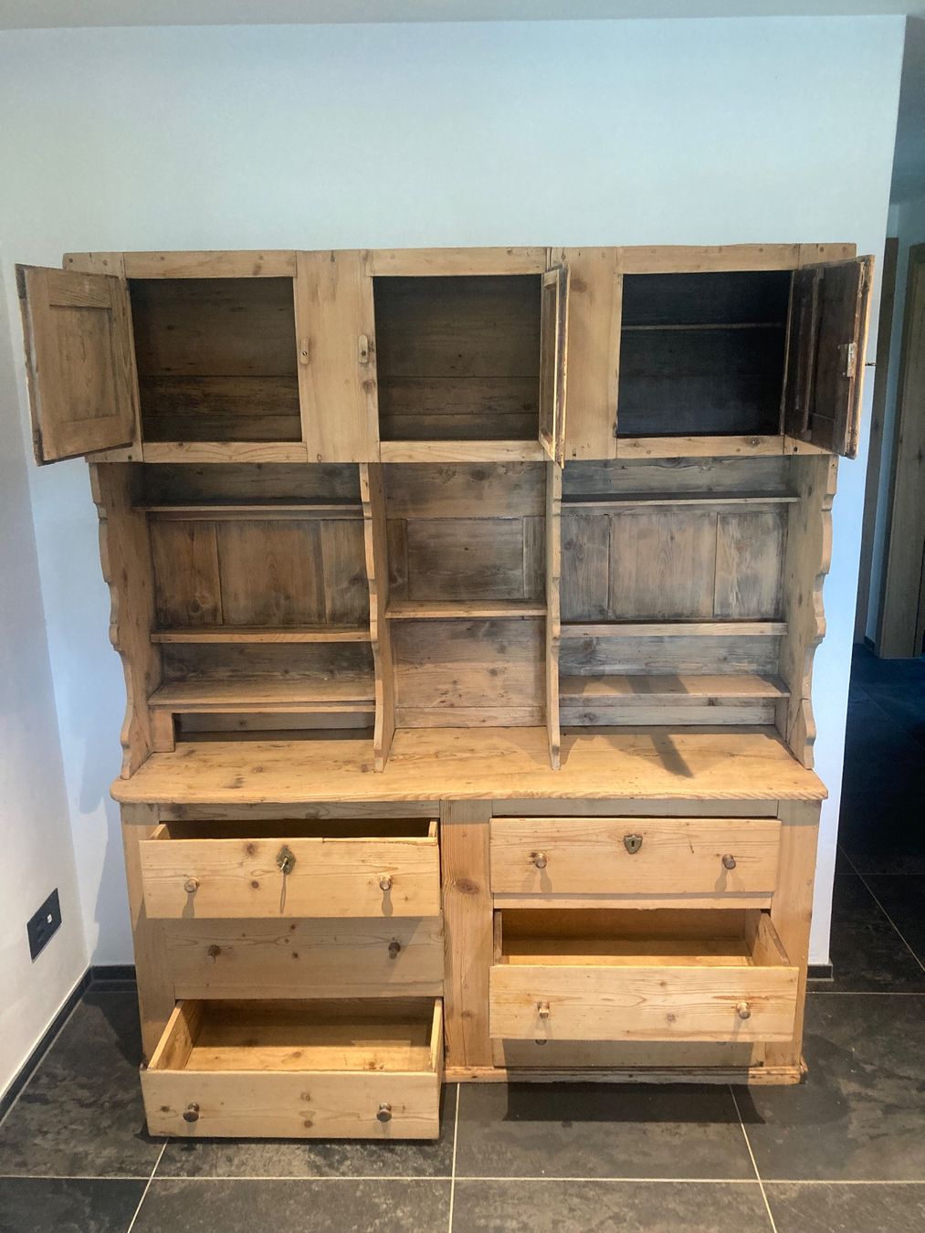 Credenze: Holzbuffet – Usato da Rorschach venduto da Loonimuh 2